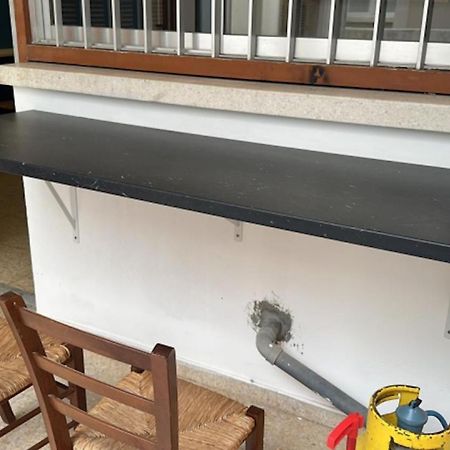לרנקה Unique City Hostel 100 Meters From Beach מראה חיצוני תמונה