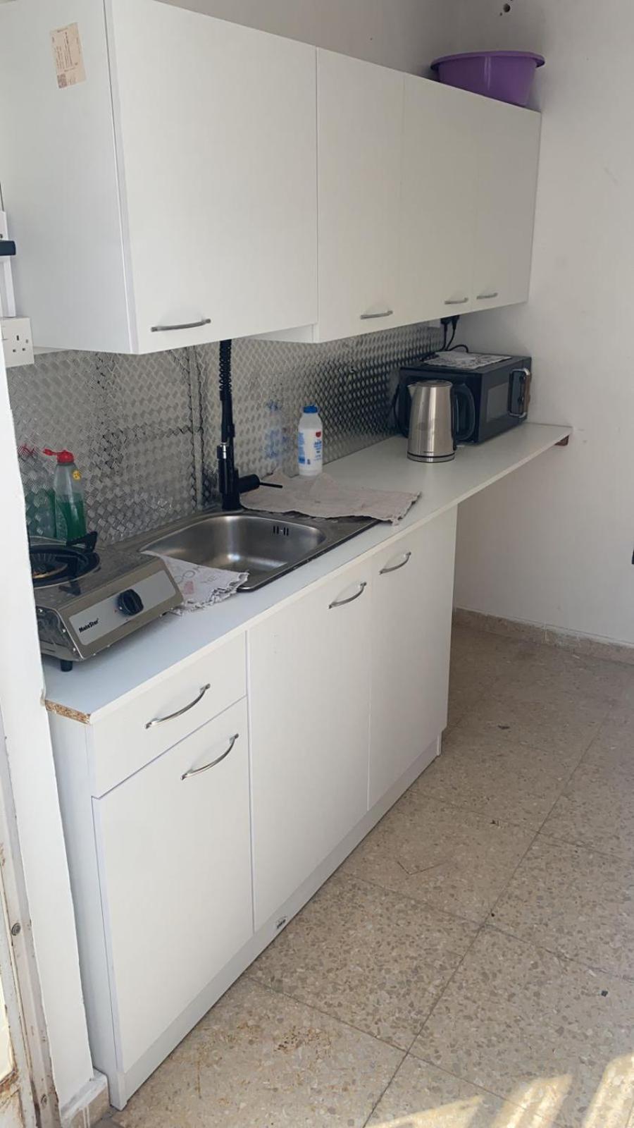 לרנקה Unique City Hostel 100 Meters From Beach מראה חיצוני תמונה