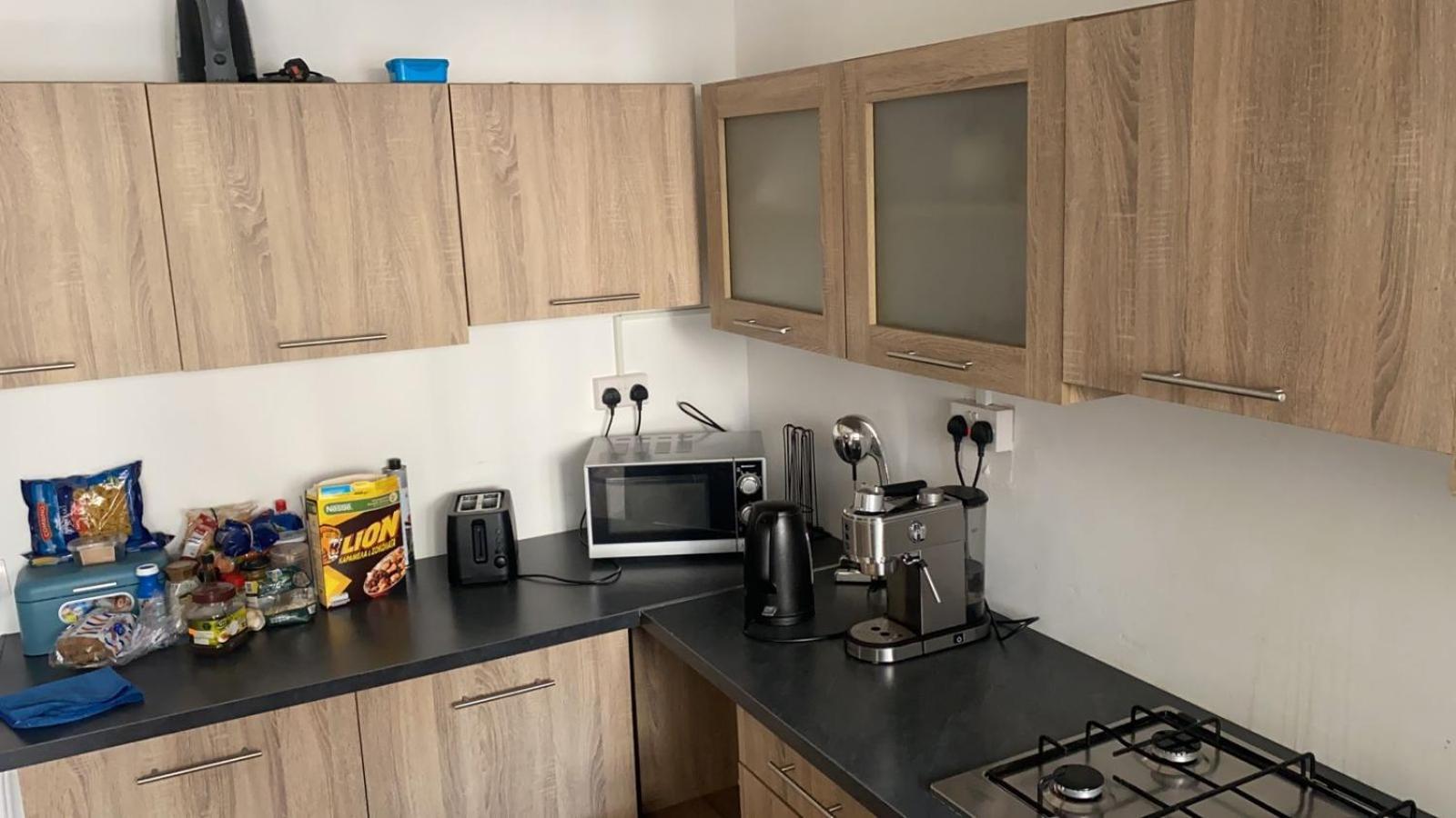 לרנקה Unique City Hostel 100 Meters From Beach מראה חיצוני תמונה