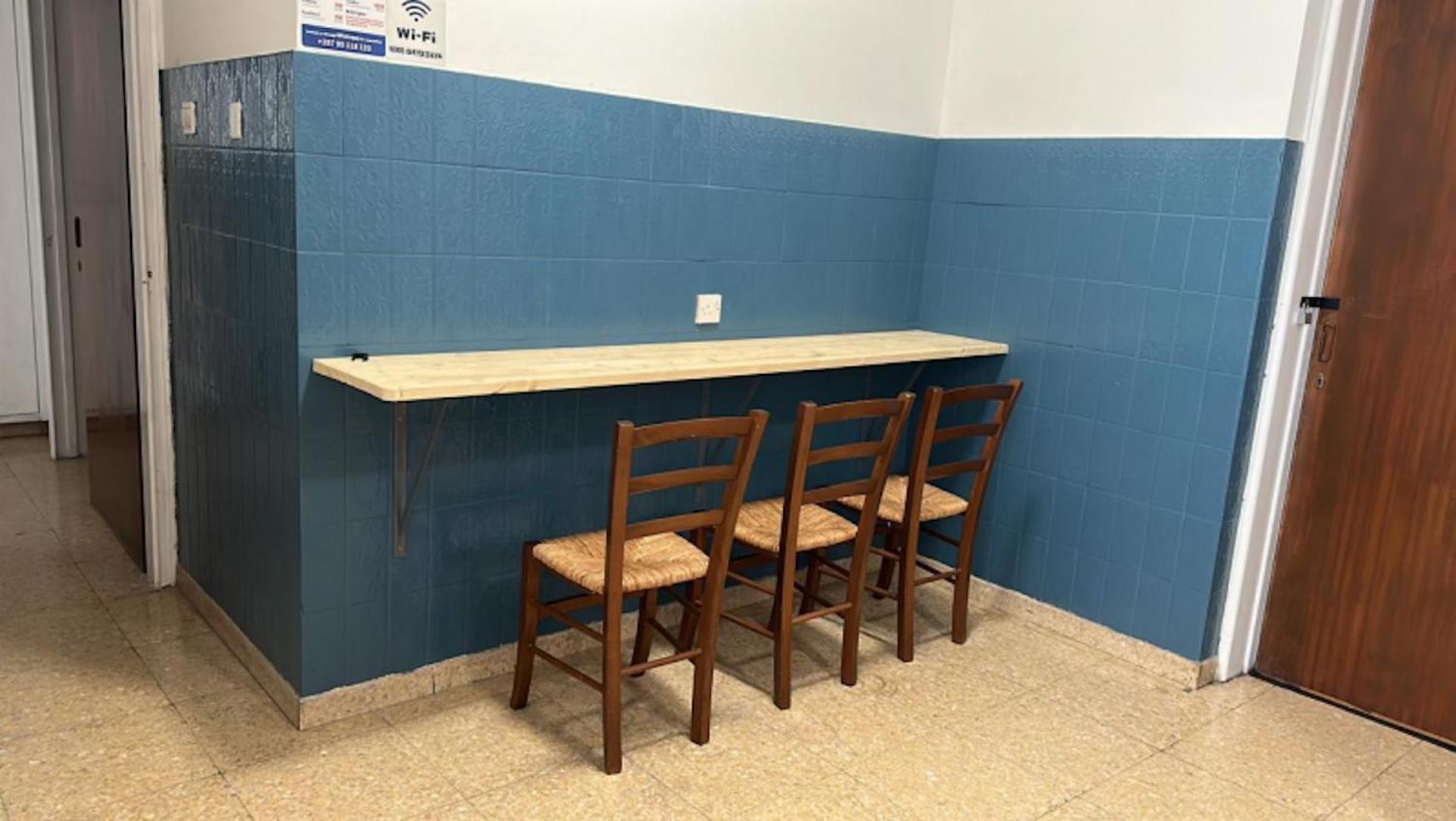לרנקה Unique City Hostel 100 Meters From Beach מראה חיצוני תמונה